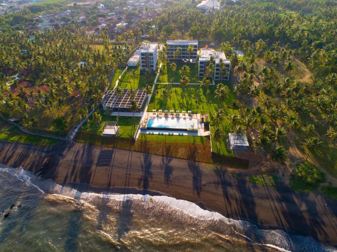 Dialoog Banyuwangi Hotel Banyuwangi  Buitenkant foto